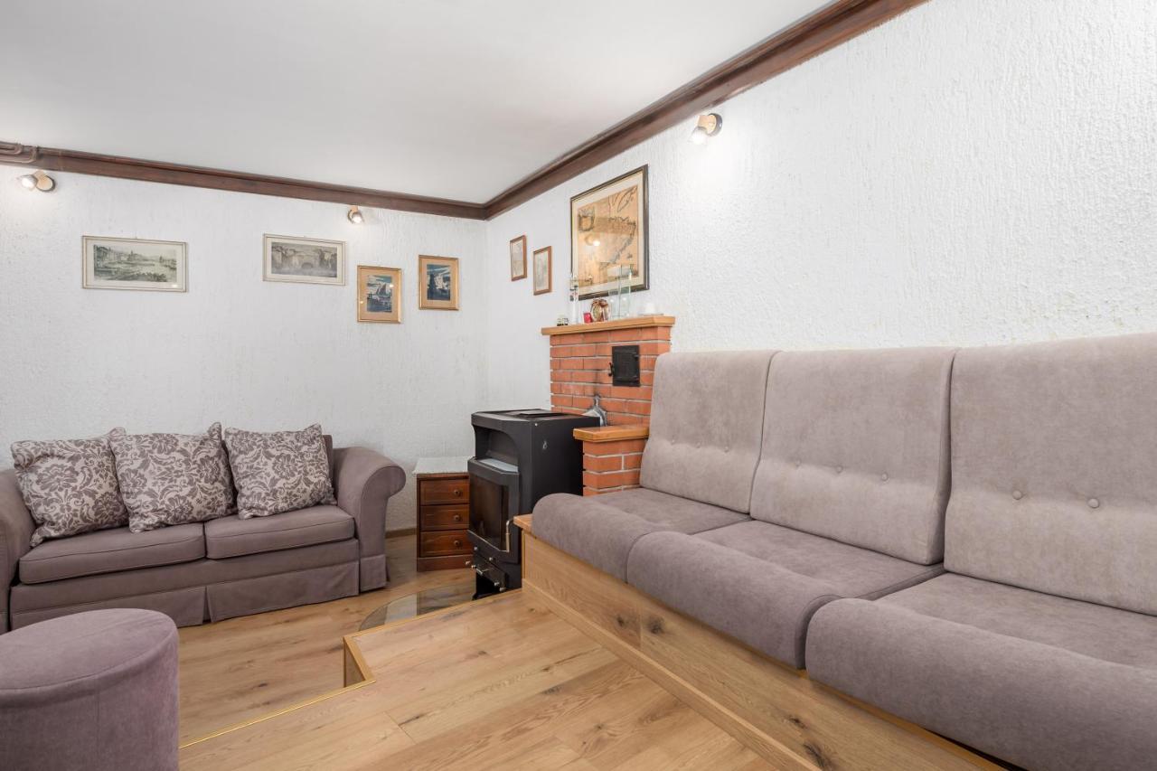 Mošćenička Draga House Obrsヴィラ エクステリア 写真