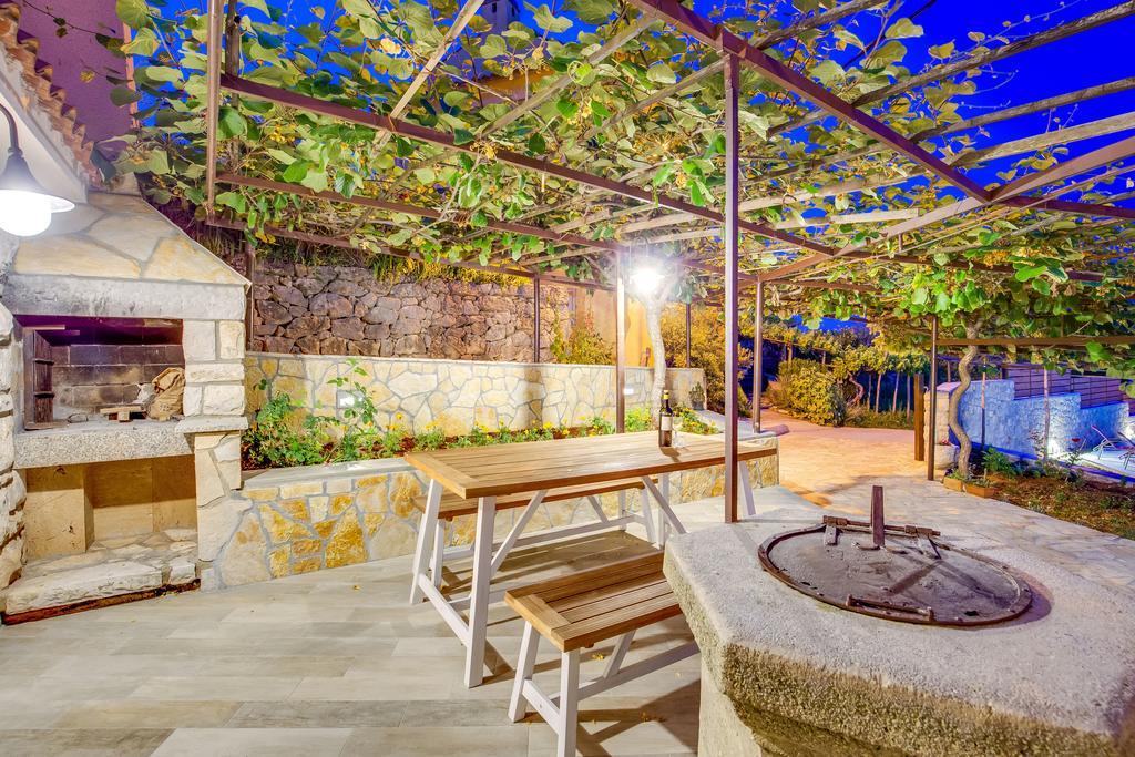 Mošćenička Draga House Obrsヴィラ エクステリア 写真